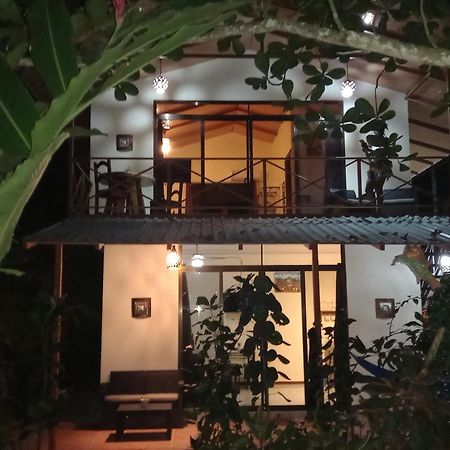 Casa Martina Apartment Cahuita Bagian luar foto