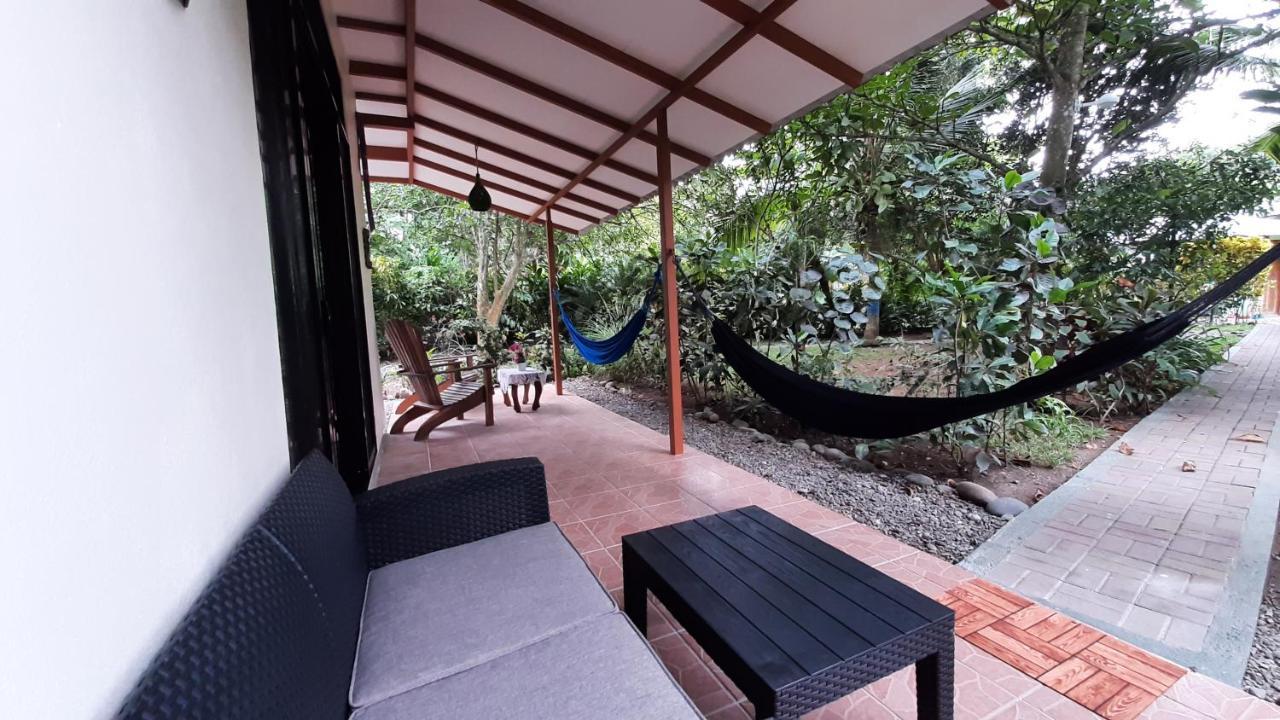 Casa Martina Apartment Cahuita Bagian luar foto