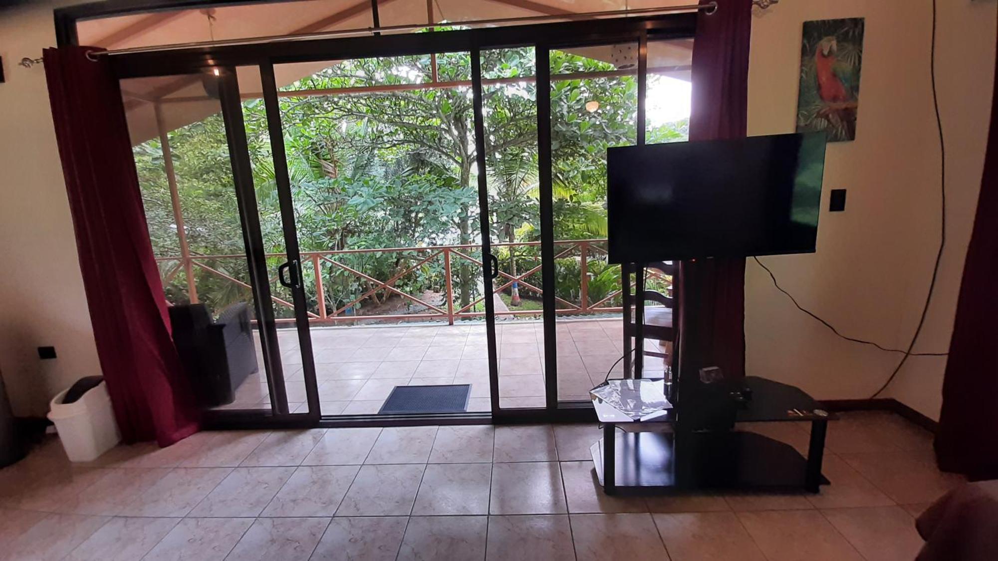 Casa Martina Apartment Cahuita Bagian luar foto