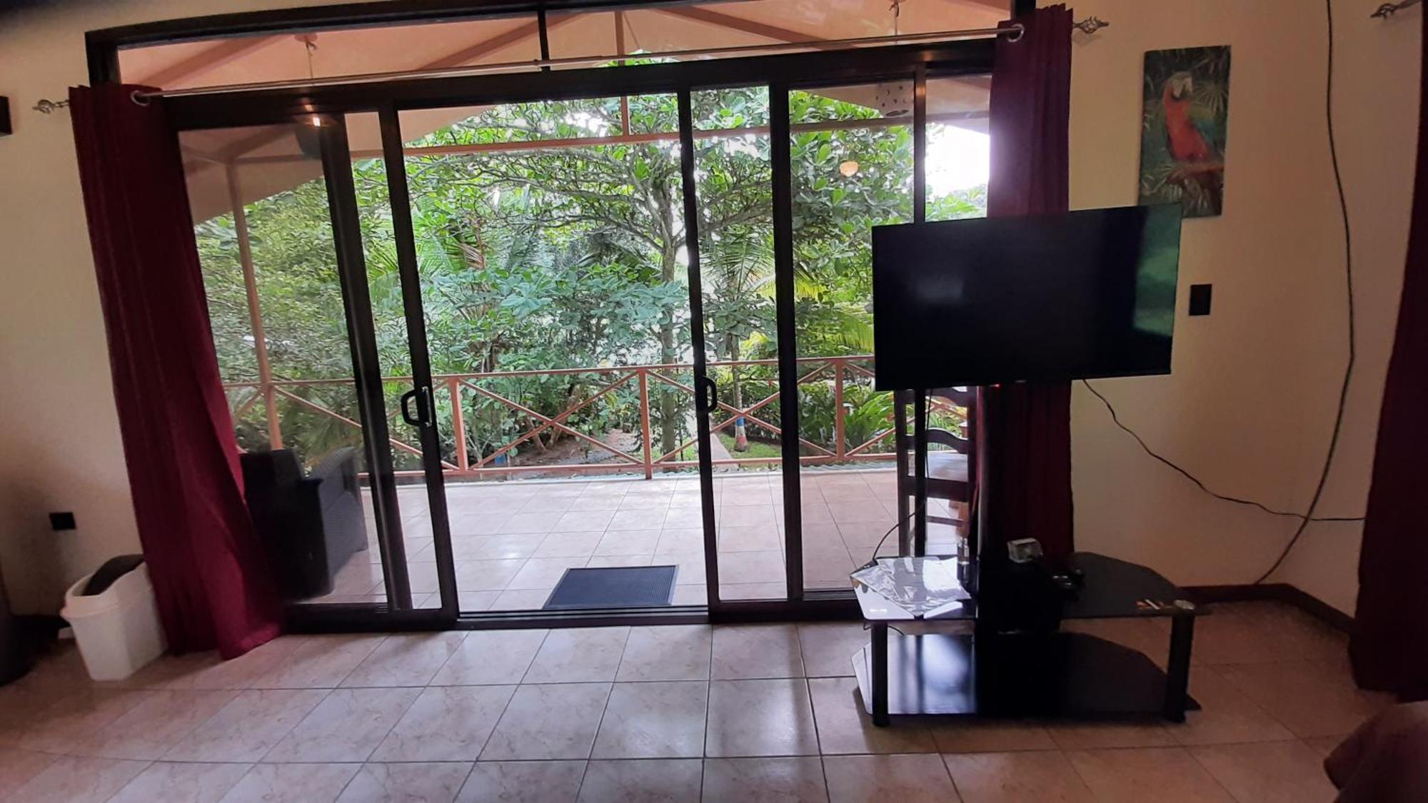 Casa Martina Apartment Cahuita Bagian luar foto
